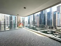 Vacant I Fully Upgraded I Marina View I Study
