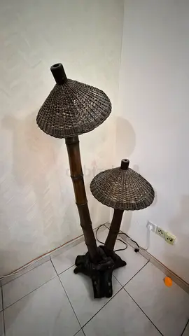 Pair of vintage rattan floor lamps stands (wooden base) — used