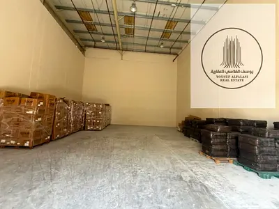 للايجار بسعر ممتاز مستودع 2500 قدم كهرباء 23 كيلو واط