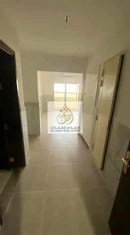 Annual rent in Ajman, Al Rawda 2, behind Layali Beirut. Family building. One bedroom, living room,
