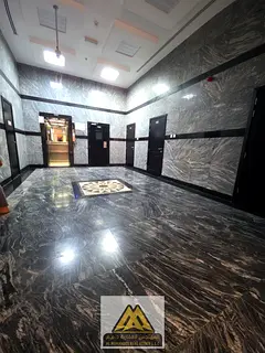 Ample space | Central air conditioning | Free maintenance by the owner | New building | Family accom