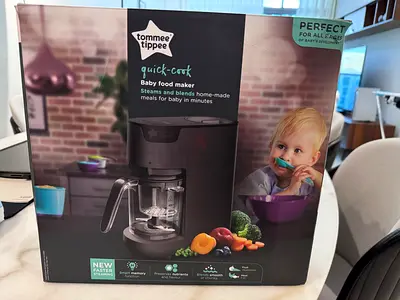 Baby steamer and blender