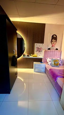 privet room for ladies only