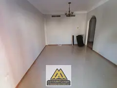Annual rental: Separate 1-bedroom apartment with a living room in Al Nuaimiya 1, Ajman. Balcony, lar