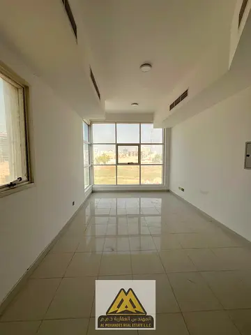 اطلاله بانوراما * مساحه كبيره * سعر خيال * صيانه فري * تكيف مركزي * تسهيل ف الدفعات