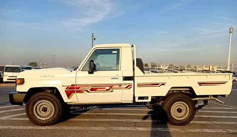 2026 Toyota LAND CRUISER — миниатюра 4