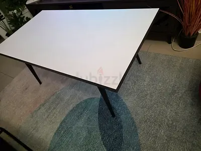 Simple white rectangular coffee table with black legs - Excellent condition