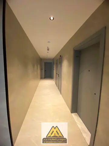 شقة أول ساكن داخل بناية حديثة | بمساحات وتشطيبات راقية | ونظام دخول ذكي بالكارت | سهله الوصول