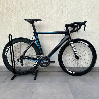 Giant Propel Advanced DI2 Carbon Road Bike – Size 58cm