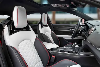 2022 Cadillac CT4 — фото 11