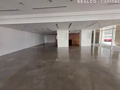 Fitted Retail Shop | Business Bay | 2,305 Sq.Ft. | No Agents PLZ