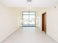 **1 B/R APARTMENT WITH BALCONY | POOL & GYM**