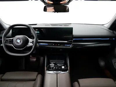 BMW 5 Series 520i, миниатюра 8