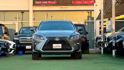 2017 Lexus RX-SERIES photo 2
