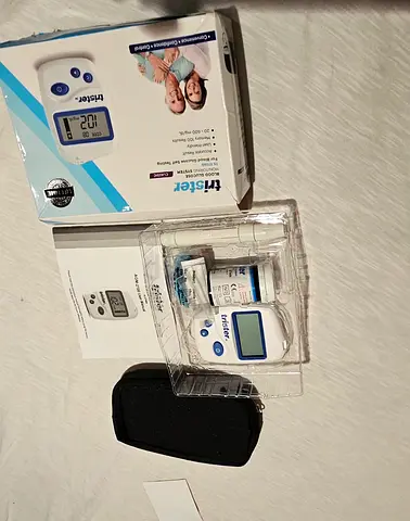 Glucose monitor machine with 50 strips