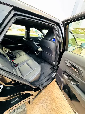 2025 Toyota CROWN 照片 16