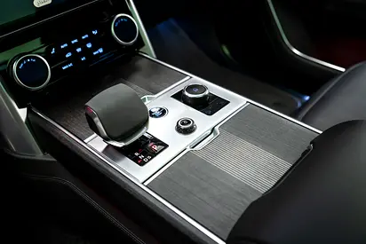 2023 LAND Rover RANGE ROVER — миниатюра 14