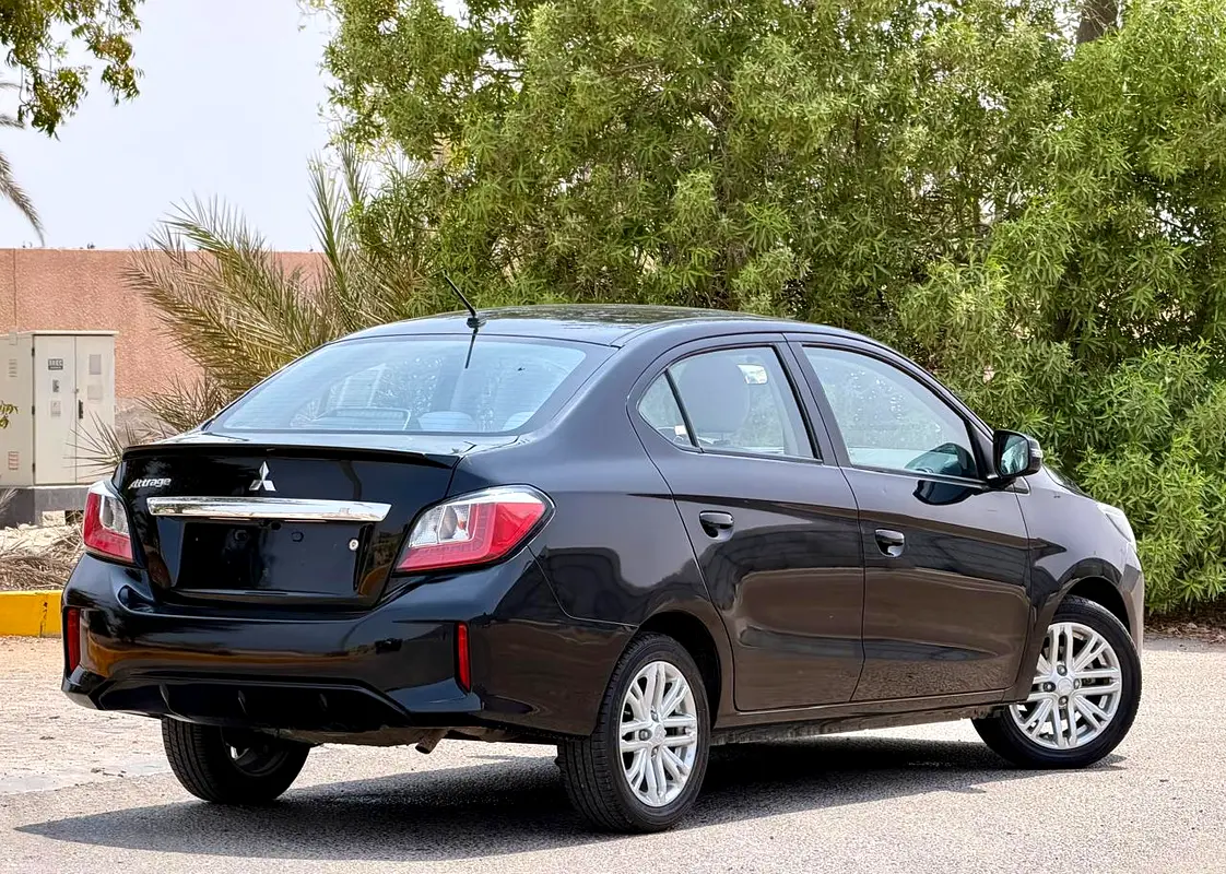 Mitsubishi Attrage 2023
