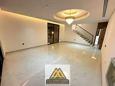 للبيع بدون رسوم تسجيل فيلا سوبر ديلوكس في الزاهية خلف مجمع المحلات وبجوار جميع الخدمات وطريق محمد بن زايد