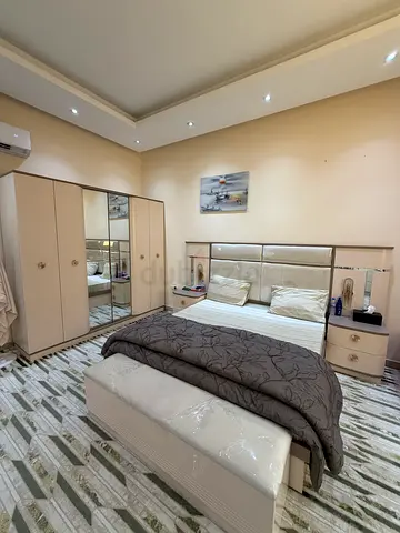 King size bedroom set with wardrobe and dressing table