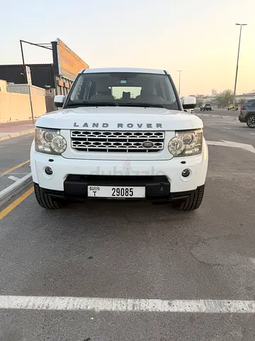 Land Rover LR4 HSE 2013 GCC Specs