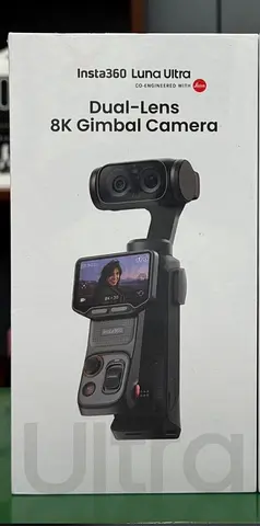 Insta360 Luna Ultra Standard Bundle - 8K Dual-Lens Gimbal Camera (Cosmic Black)