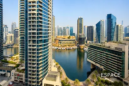 Bright Layout | 2 Balconies | Marina View