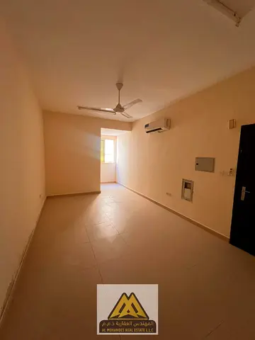 فرصه ومساحه خيال * استديو في الروضة 3 –  | مطبخ شبه منفصل | قريب من شارع الشيخ عمار | 18 ألف /  تسهيل ف الدفعات / موقع ممتاز