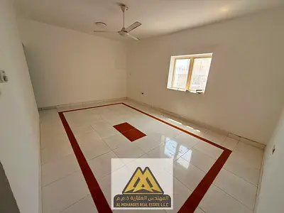 Excellent location | Excellent price | Vibrant area | Close to all amenities | Regular maintenance included | Open view