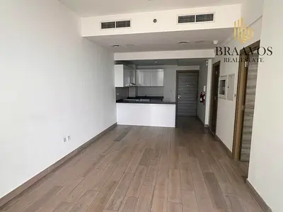 NEAR PARK | WELL MAINTAINED | HIGH FLOOR