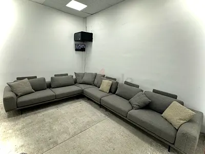 As like new condition Natuzzi brand corner sofa