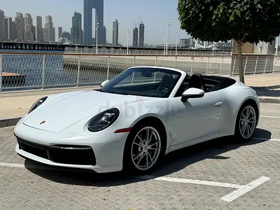 Porsche 911 Carrera 4 2023