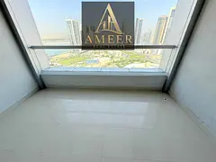 READY TO MOVE SPACIOUS THREE BHK WITH BUILT IN WARDROBES WITH GYM &amp; POOL ON A VERY PRIME LOCATIO