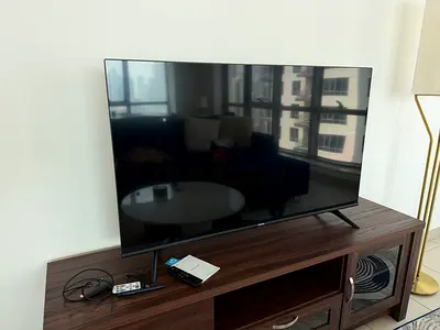 Hisense 50 Smart TV - Good Condition