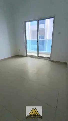 بلكونه ب اطلاله مفتوحه *  مساحه كبيره * سعر خيال * صيانه فري * تكيف مركزي * تسهيل ف الدفعات
