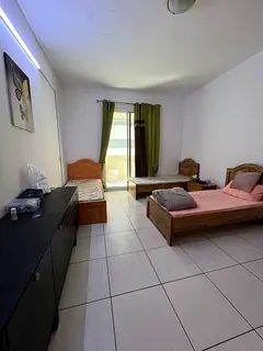 Executive Bed space for rent near Sharf DG metro station exit 1 / 2min Walk / gents / male / clean