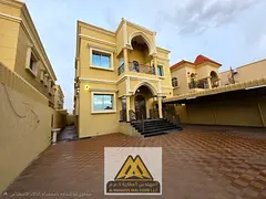 Luxury villa with 5 master bedrooms | With a spacious yard and carport | Spacious majlis with washro