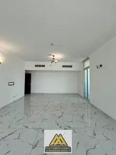 Excellent price | Balcony | Excellent finishes | Spacious | Prime location | Central air conditionin