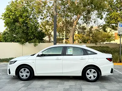 Toyota Yaris E, миниатюра 5