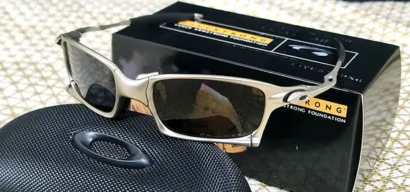 Sunglass Oakley Square X-Metal Sliver Frame w/ Black Iridium Polarized Lens