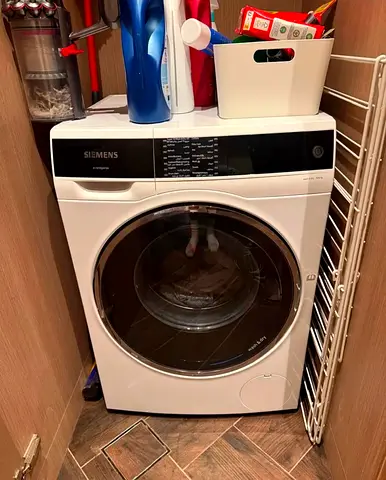 Free Delivery- SIEMENS 2in1 10KG Washer 6KG 💯 Dryer Latest Model With Touch screen