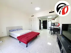 DISTRESS DEAL || HUGE APARTMENT || HIGH RENTAL YIELD