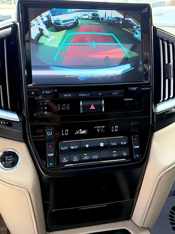 2021 Toyota LAND CRUISER 照片 18