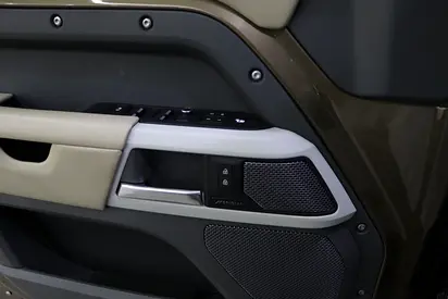 2020 LAND Rover DEFENDER — миниатюра 12
