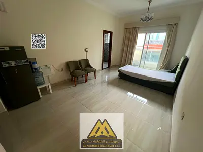 فرصة سكن متكاملة بفرش كامل وإنترنت مجاني ومساحة واسعة جداً مع بلكونة مميزة في واحدة من أفضل مناطق الجرف