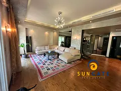 Upgraded interiors , Single row with large garden