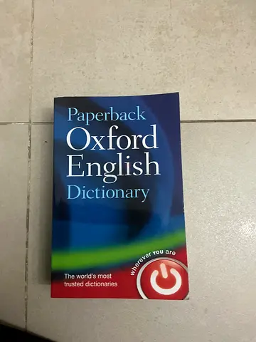 Paperback Oxford English Dictionary (compact edition)