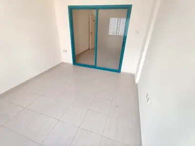 NO DEPOSIT: 1BHK WITH SPILT AC FITED :WITH BALCOUNY NEAR TO BUS STOP