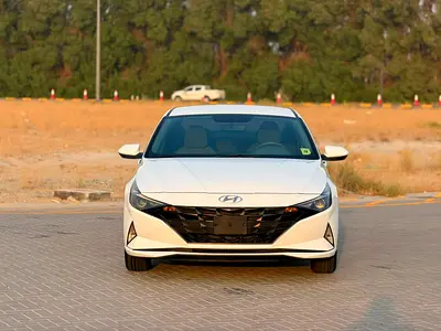 هيونداي النترا موديل 2023 خليجي بحالة ممتازة