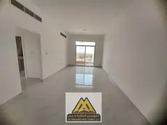 Master bedroom, spacious living room, 3 bathrooms, balcony